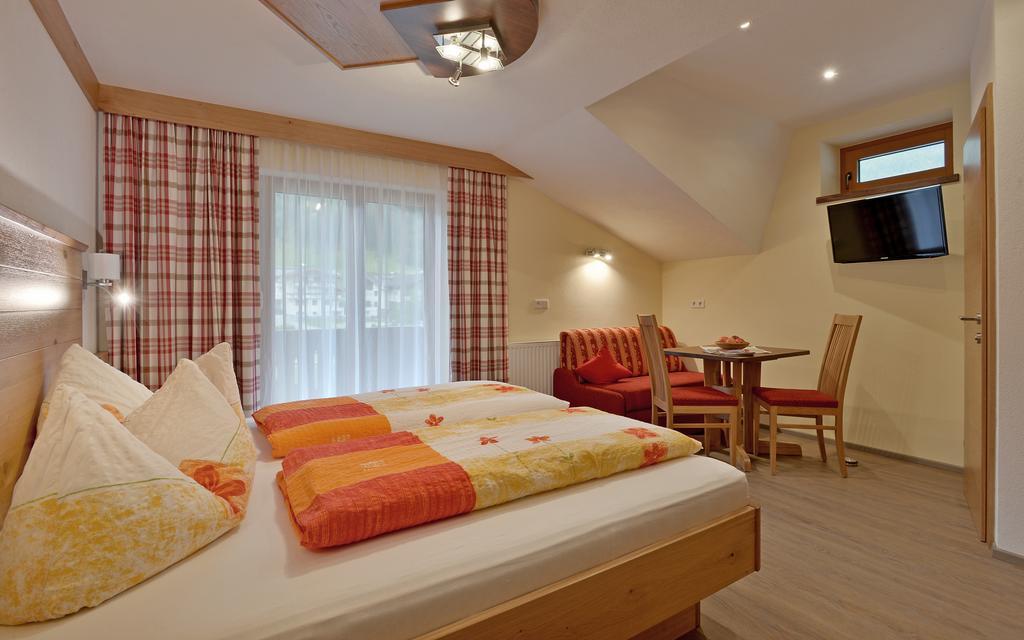 Haus Bergfriede Hotel Mayrhofen Eksteriør billede